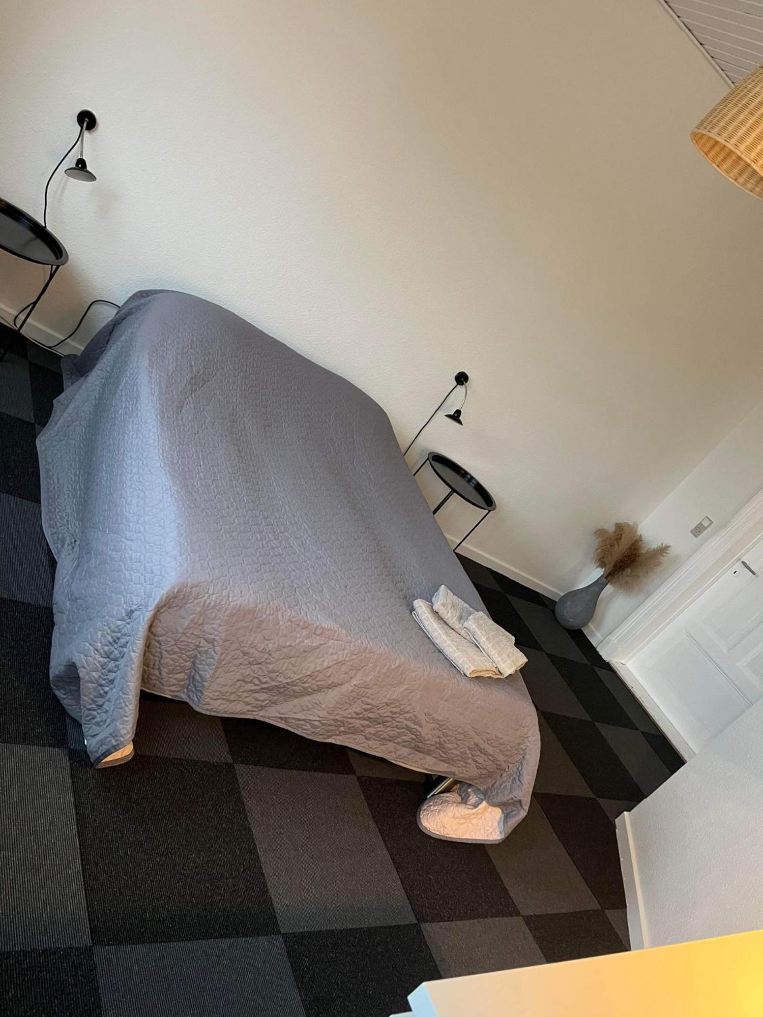 Ferienwohnung Tonders Bedste Udsigt Et Vaerelse Stue Spisestue Kokken Badevaerelse Exterior foto